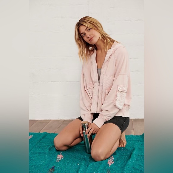 Free people Fave Bae Hoodie - Picture 2 of 6